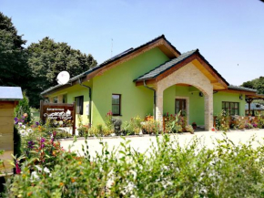 Гостиница Agropensiunea Valea Fagilor  Luncavița